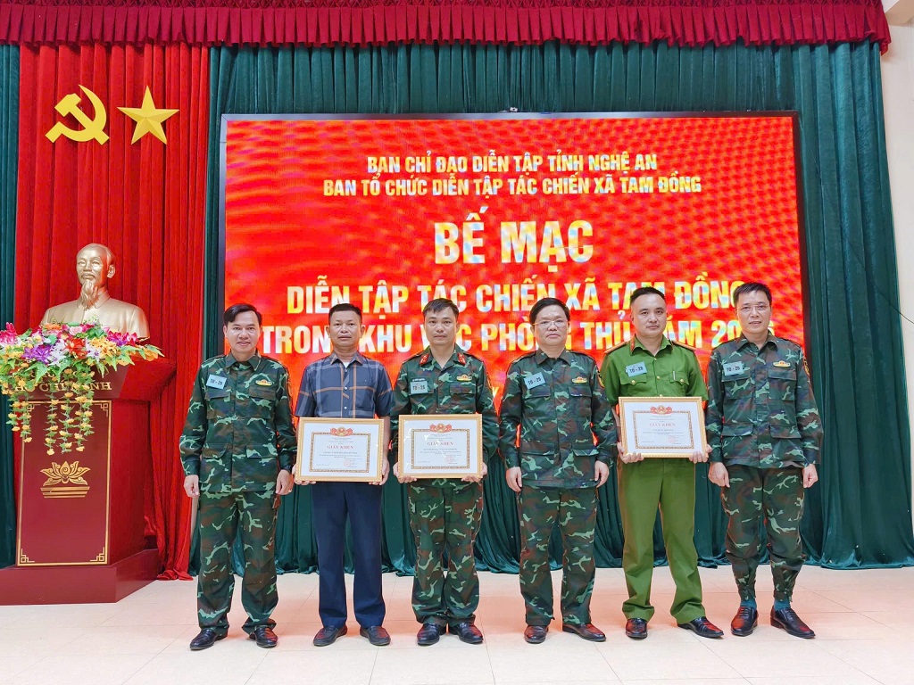 Công an xã Tam Đồng phát huy vai trò nòng cốt, hoàn thành xuất sắc diễn tập tác chiến xã trong khu vực phòng thủ năm 2026