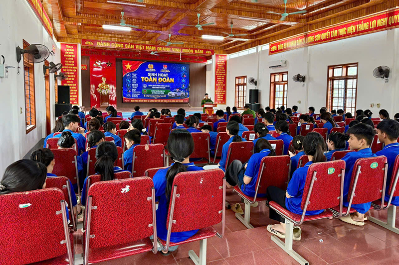Tuyên truyền phòng, chống lừa đảo trên không gian mạng và bảo đảm trật tự, an toàn giao thông