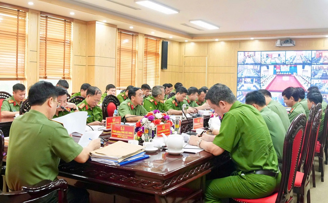 Tại điểm cầu Công an tỉnh Nghệ An