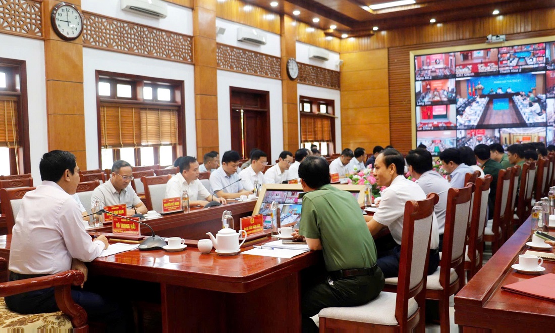 Quang cảnh phiên họp tại điểm cầu tỉnh Nghệ An