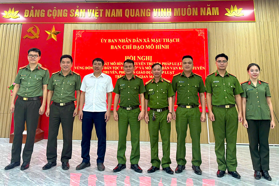 Ban chỉ đạo mô hình ra mắt tại Hội nghị