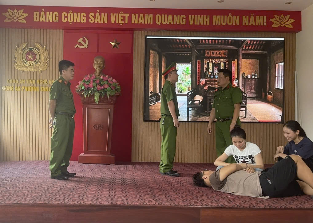 Công an các đơn vị trong Cụm số 6 tích cực luyện tập chuẩn bị cho Hội thi