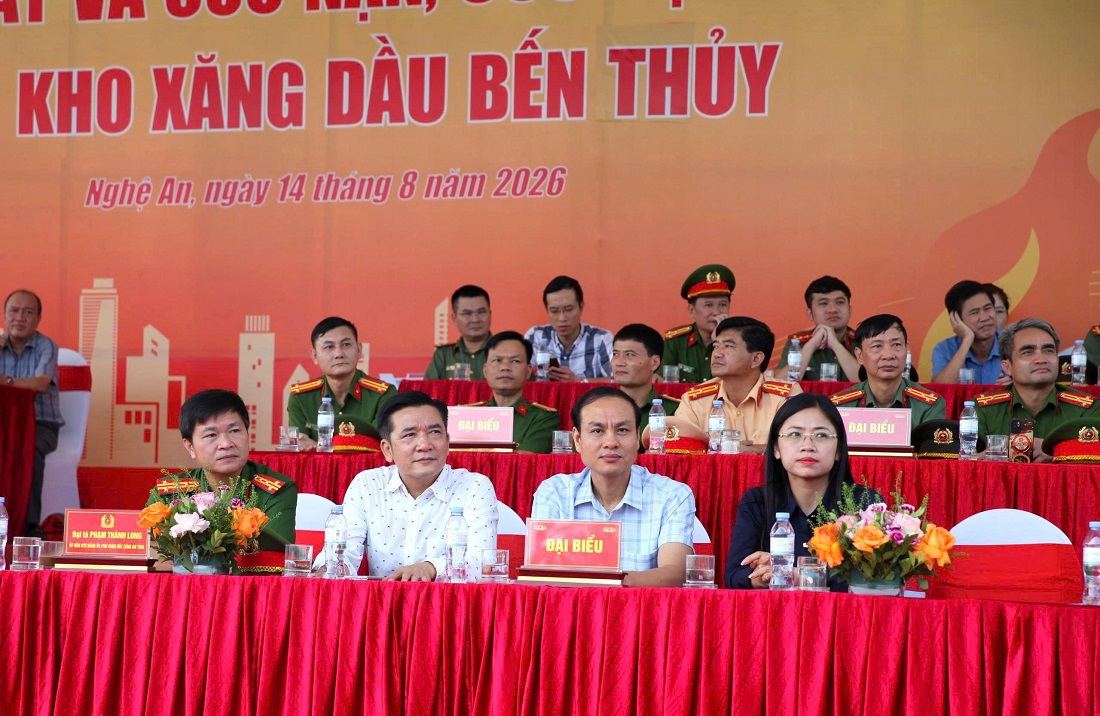 Đại biểu tham dự buổi diễn tập