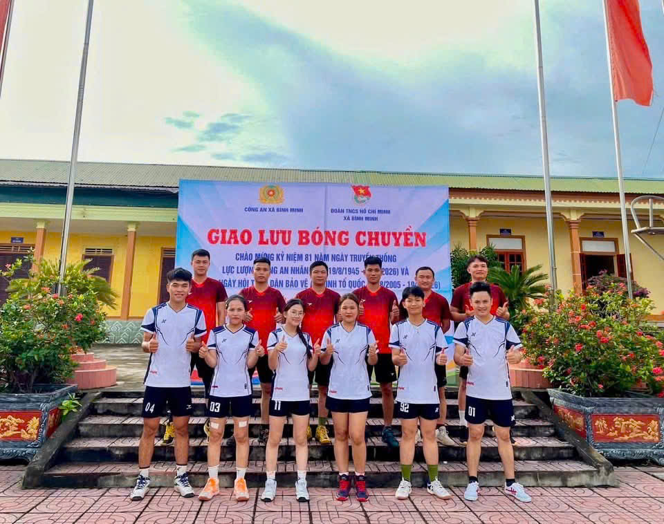 Công an xã tổ chức giao lưu thể thao