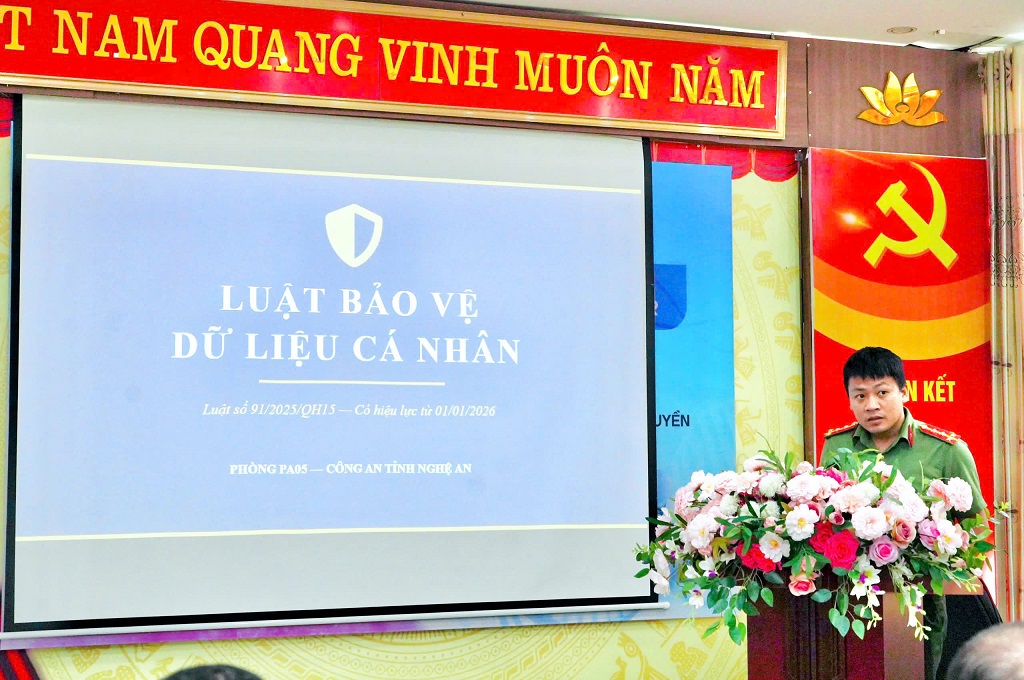 Công an tỉnh Nghệ An cảnh báo doanh nghiệp, hộ kinh doanh và người lao động lưu ý trong quá trình thu thập, quản lý, sử dụng, chia sẻ và bảo vệ dữ liệu cá nhân