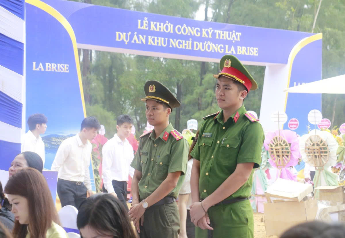 Công an Nghệ An bảo đảm ANTT, trật tự an toàn giao thông phục vụ Lễ khởi công kỹ thuật dự án Khu nghỉ dưỡng La Brise