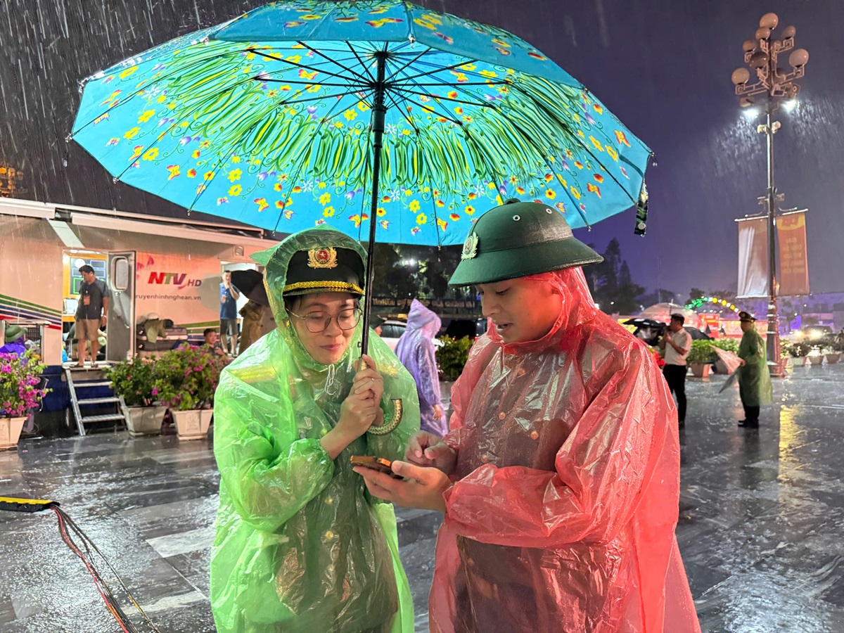 Công an Nghệ An bảo đảm ANTT, trật tự an toàn giao thông phục vụ Chương trình biểu diễn nghệ thuật đặc biệt