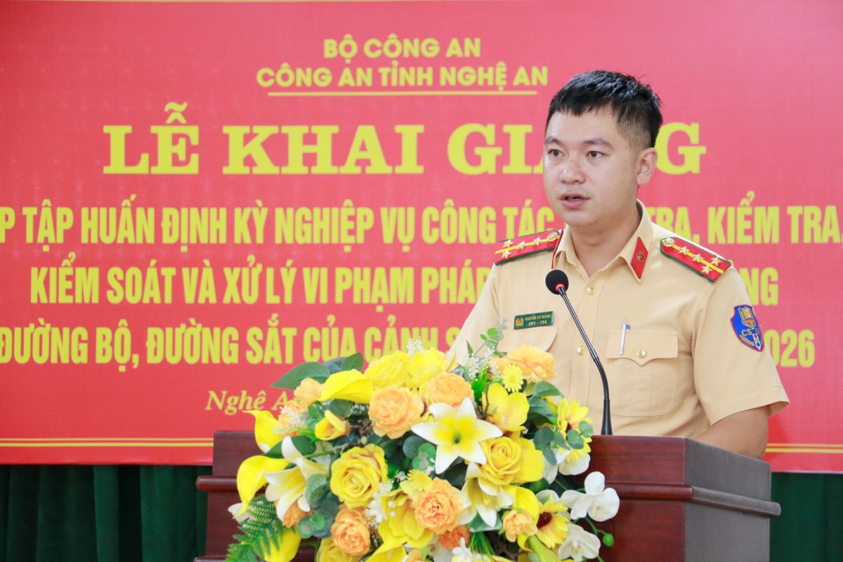 Đại diện học viên phát biểu ý kiến