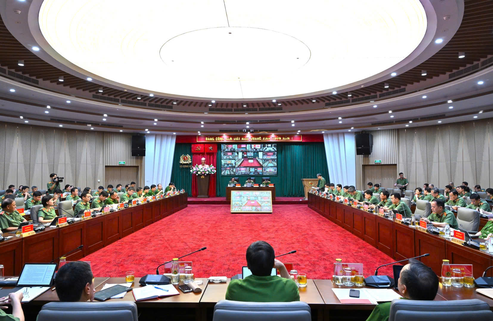 Toàn cảnh Hội nghị