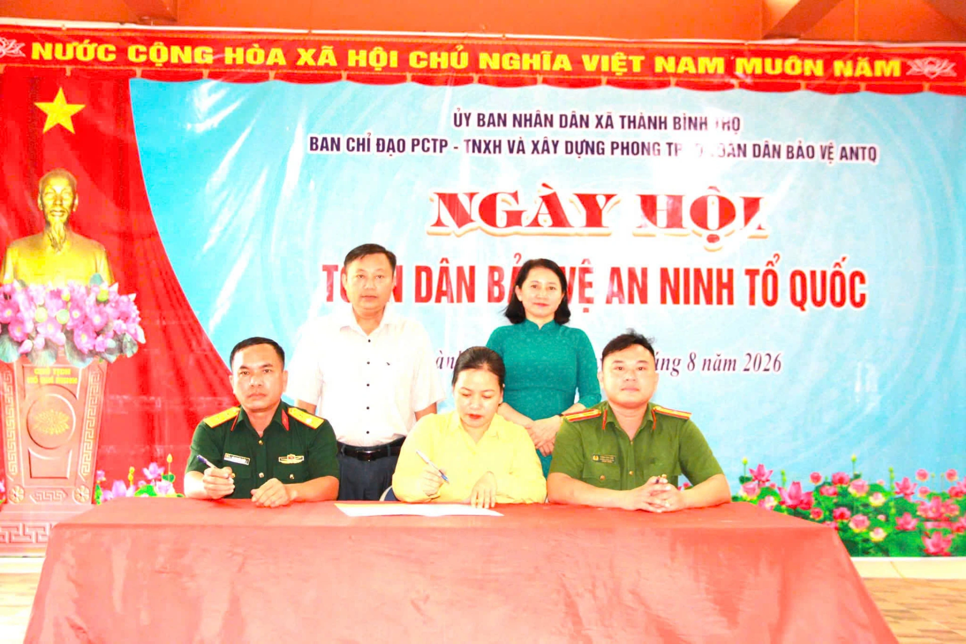 Toàn cảnh Ngày hội