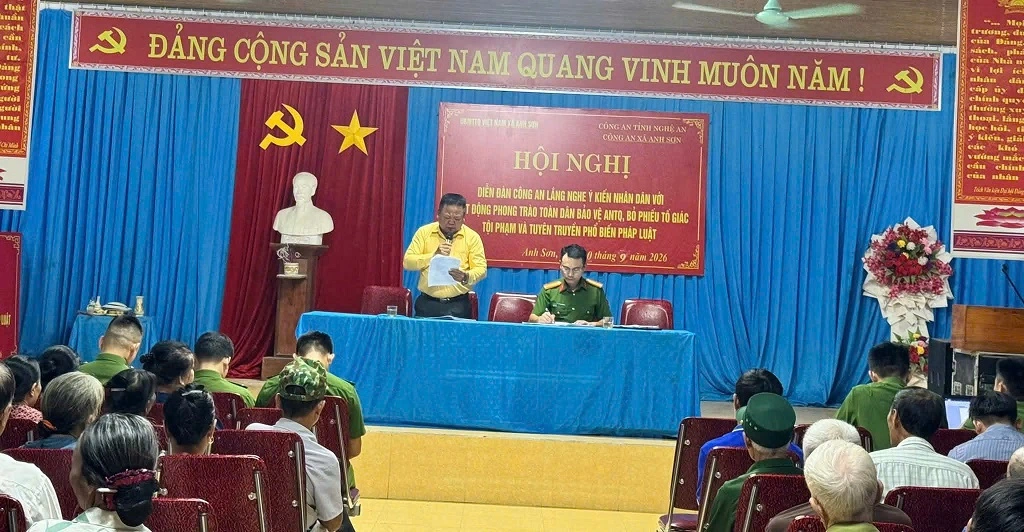 Công an xã Anh Sơn tổ chức Diễn đàn Công an lắng nghe ý kiến Nhân dân