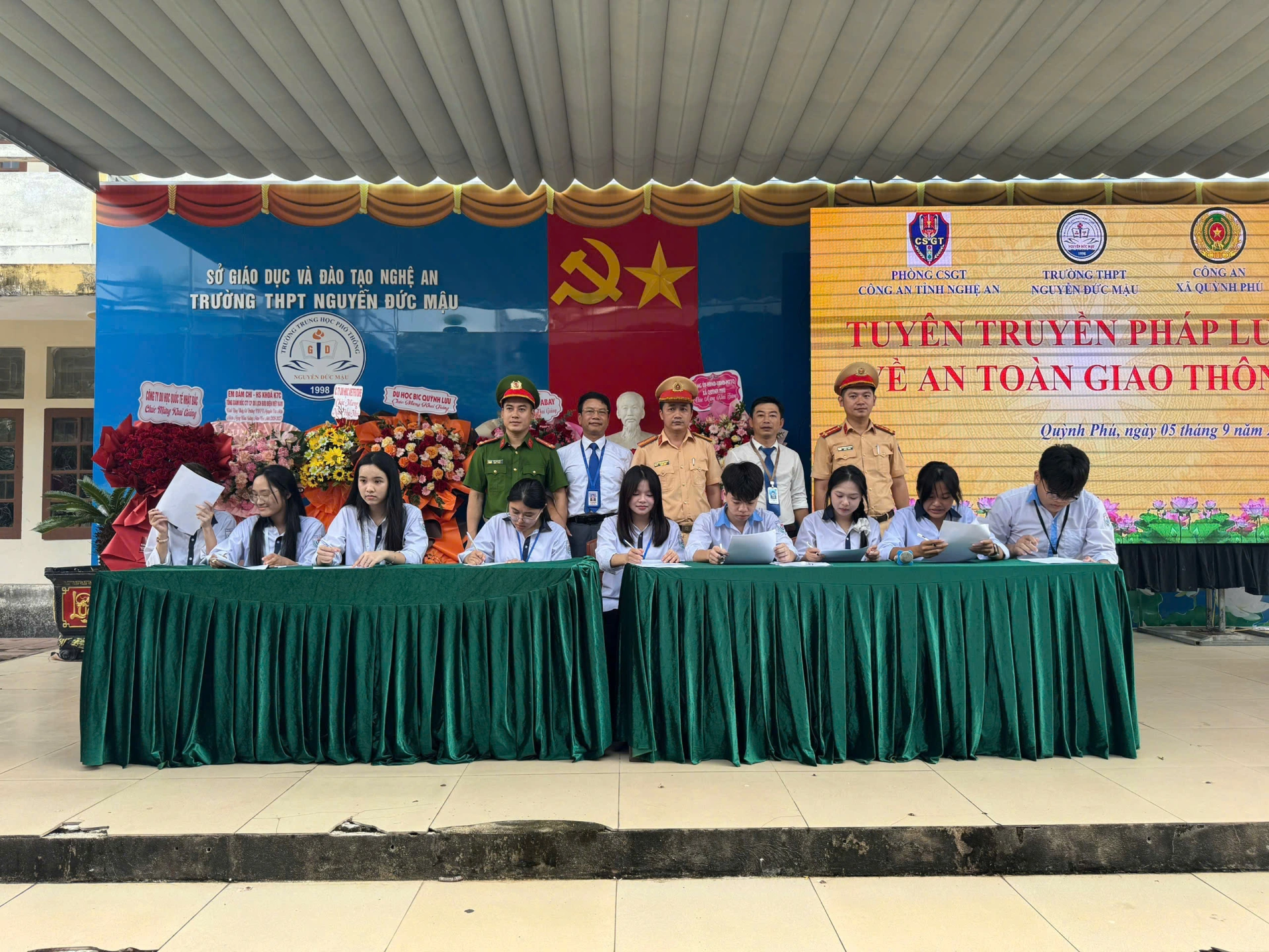 Nâng cao hiệu quả công tác tuyên truyền chào mừng năm học mới