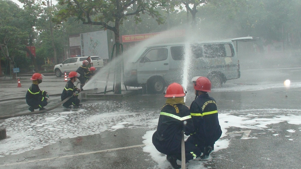 Thực tập phương án cứu nạn, cứu hộ tình huống sự cố tai nạn phương tiện giao thông