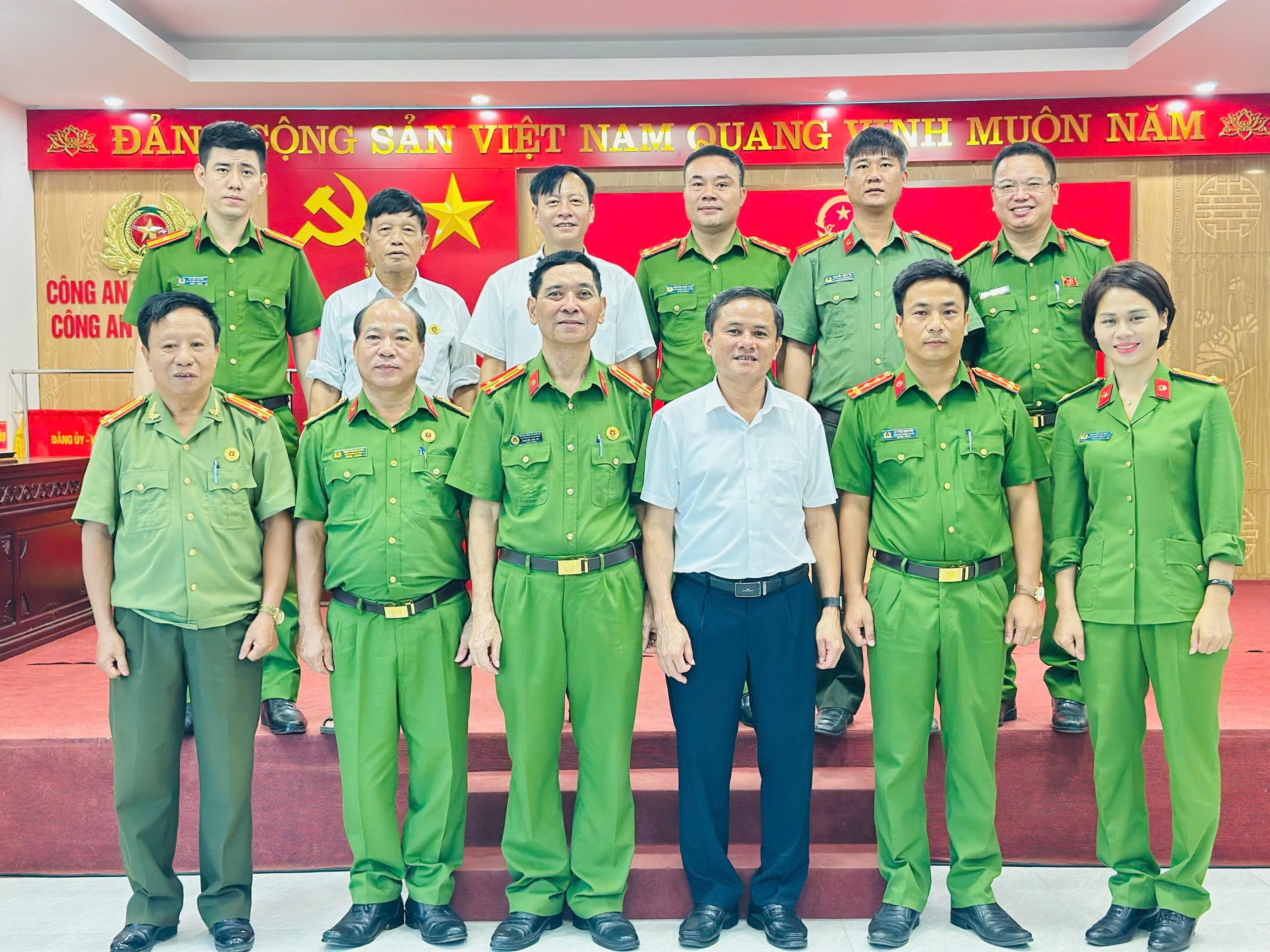 Ra mắt mô hình “Cựu CAND tham gia bảo đảm ANTT” và công bố, kích hoạt “Bản đồ số xã Đại Đồng”
