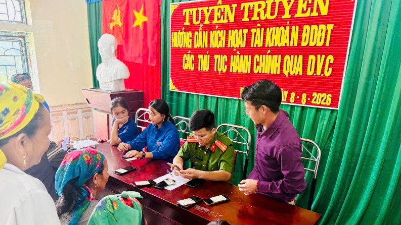 Tuổi trẻ Công an xã Na Loi với hoạt động “Ngày Chủ nhật vì dân”
