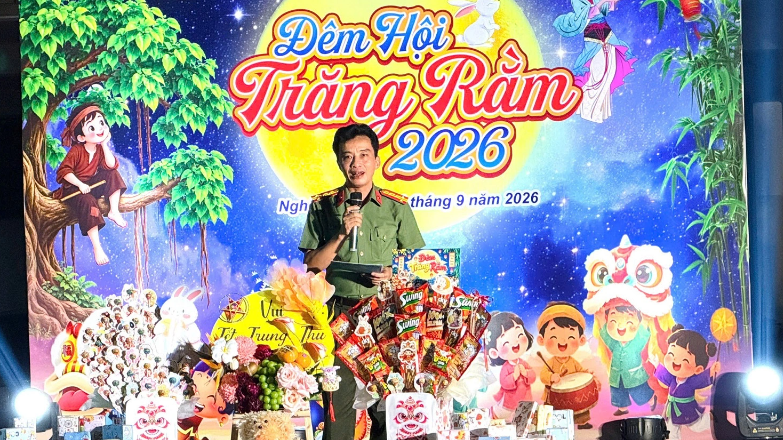 Ấm áp Đêm hội trăng rằm – gắn kết yêu thương