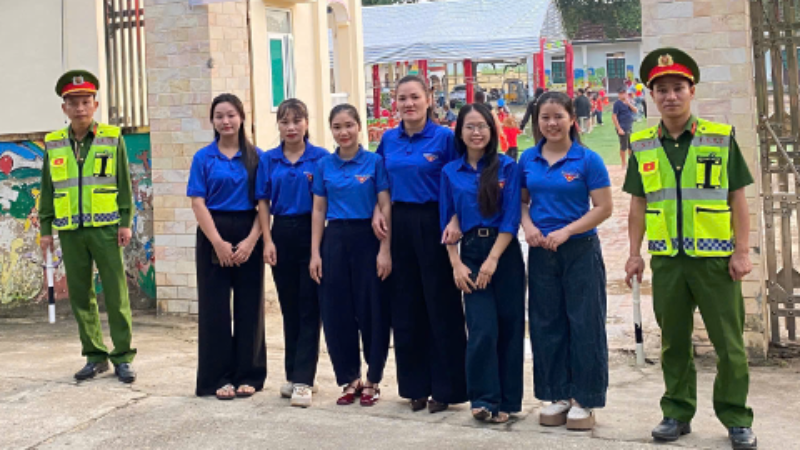 Cổng trường an toàn giao thông – vì an toàn của trẻ em