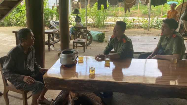 Công an xã Bình Chuẩn tăng cường bám địa bàn, chủ động nắm tình hình từ cơ sở