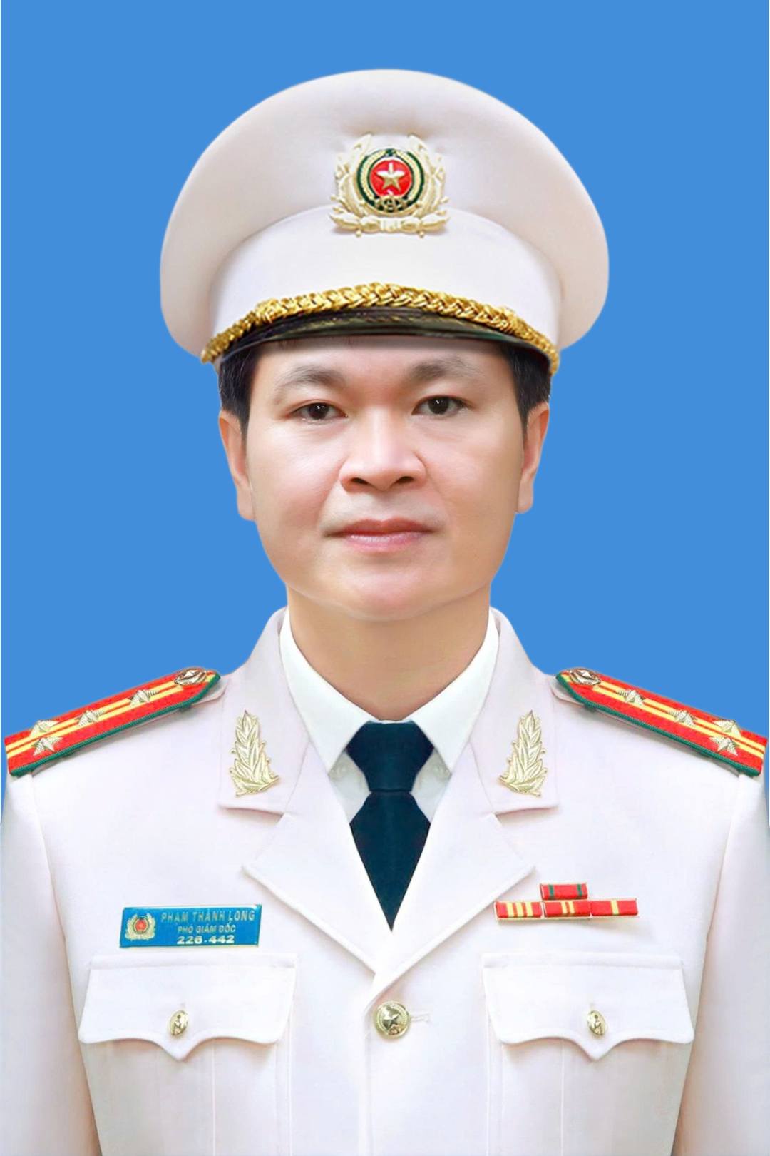 Đồng chí: Phạm Thành Long
Năm sinh: 1982
Quê quán: tỉnh Nghệ An.
Chức vụ: Phó Giám đốc Công an tỉnh Nghệ An (T11/2025 đến nay)