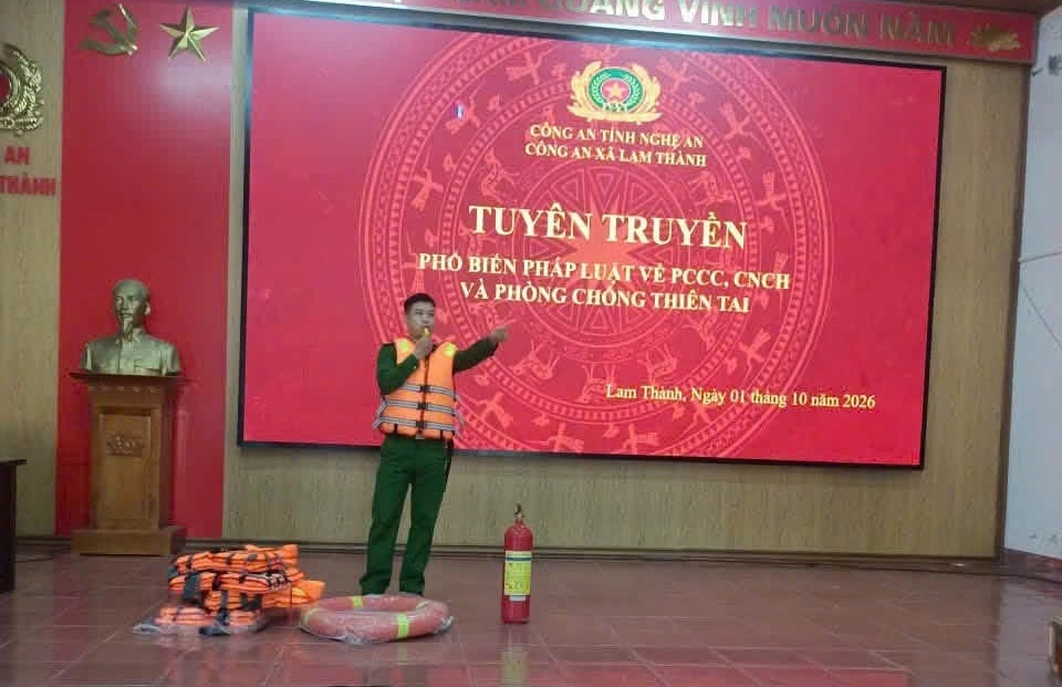 Công an xã Lam Thành tuyên truyền pháp luật về PCCC và phòng, chống thiên tai