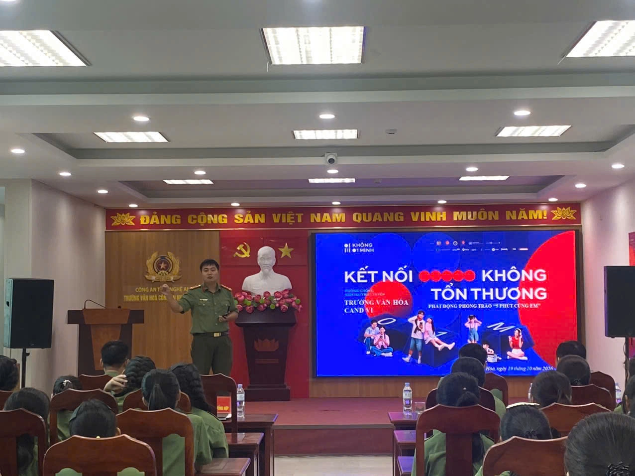 Trường Văn hóa Công an nhân dân VI hưởng ứng Chiến dịch “Không một mình 2026 – Kết nối không tổn thương”