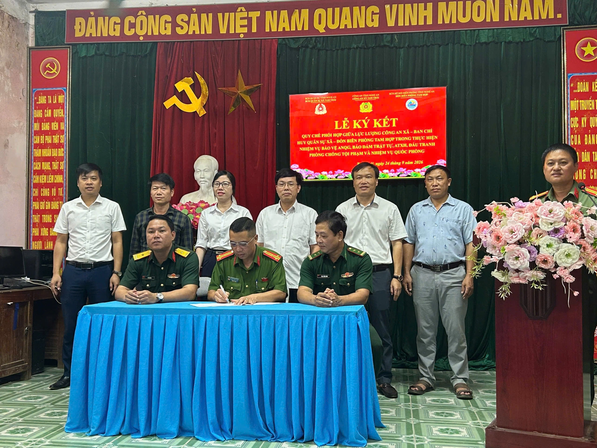 Xã Tam Thái: Ký kết quy chế phối hợp giữa 03 lực lượng Công an, Quân sự và Biên phòng