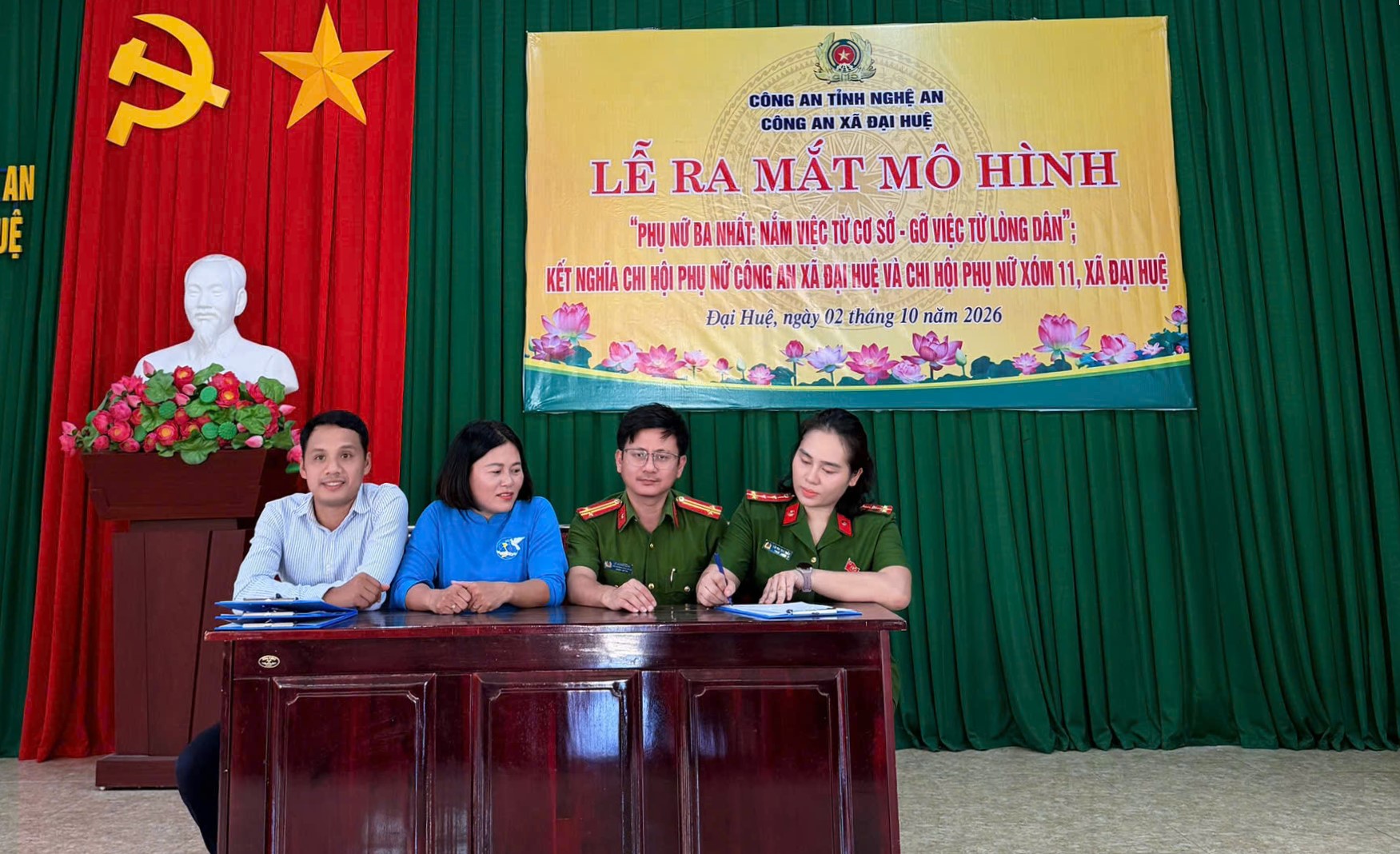 Chi hội Phụ nữ Công an xã Đại Huệ ra mắt mô hình “Phụ nữ Ba nhất: Nắm việc từ cơ sở - Gỡ việc từ lòng dân”