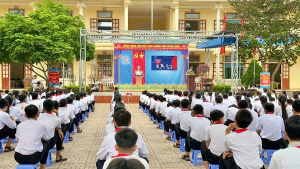 Công an xã Tân An hưởng ứng chiến dịch “Không một mình 2026 - Kết nối không tổn thương”