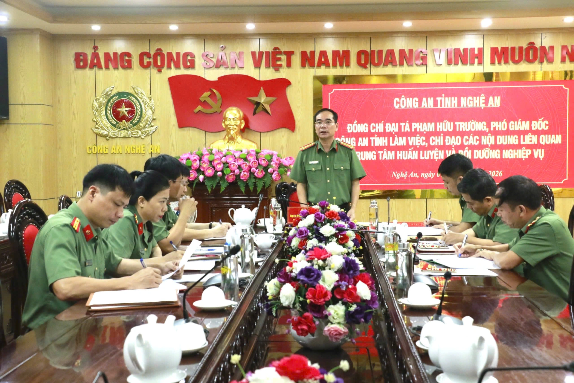 Đồng chí Đại tá Phạm Hữu Trường, Phó Giám đốc Công an tỉnh làm việc, chỉ đạo nội dung liên quan Trung tâm Huấn luyện và bồi dưỡng nghiệp vụ