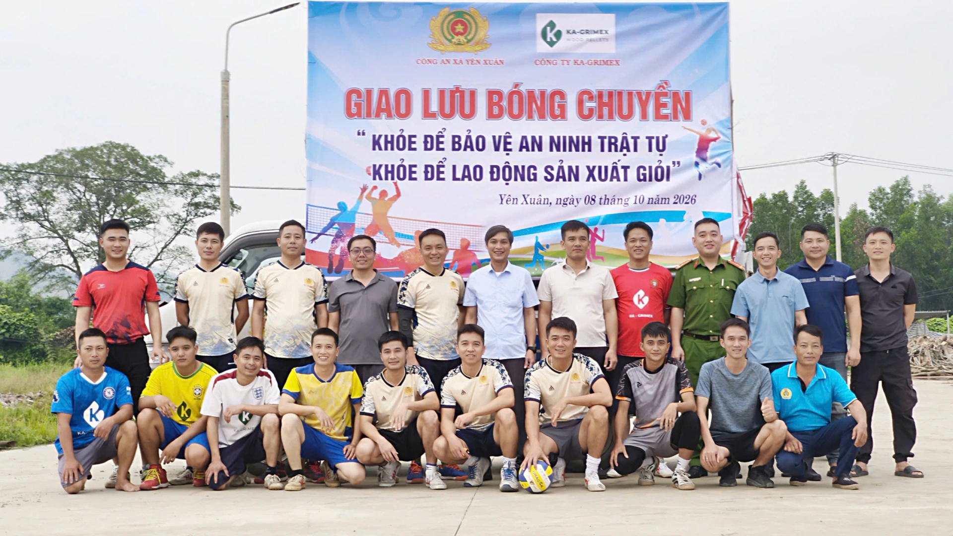 Tổ chức giao lưu bóng chuyền