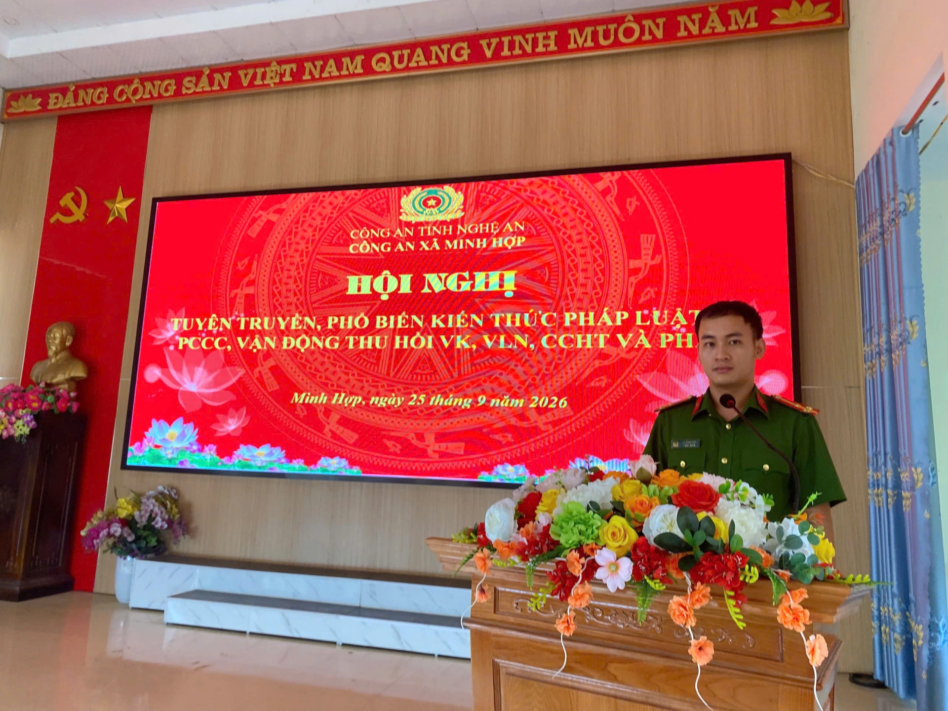 Tổ chức tuyên truyền pháp luật