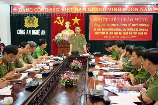 Đẩy mạnh phòng chống tham nhũng