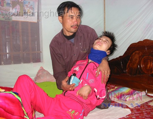 Con ơi! bao giờ tỉnh lại