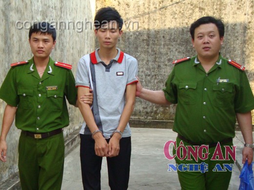 Bắt kẻ trộm hơn 117 chỉ vàng