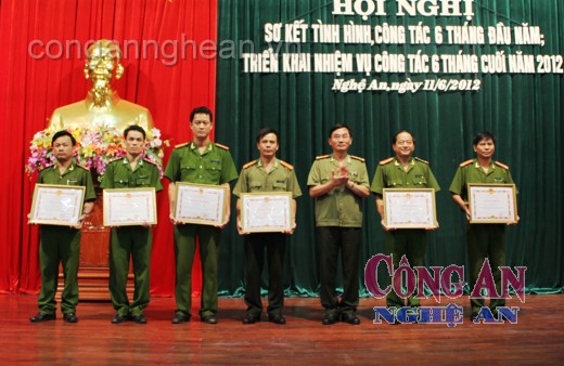 Công an Nghệ An sơ kết 6 tháng đầu năm