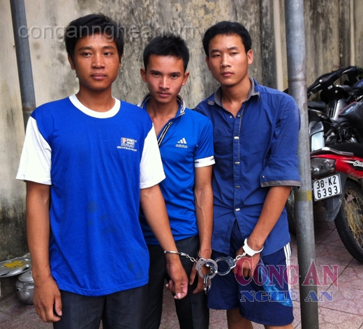 Bắt 4 đối tượng gây ra 21 vụ trộm cắp xe máy