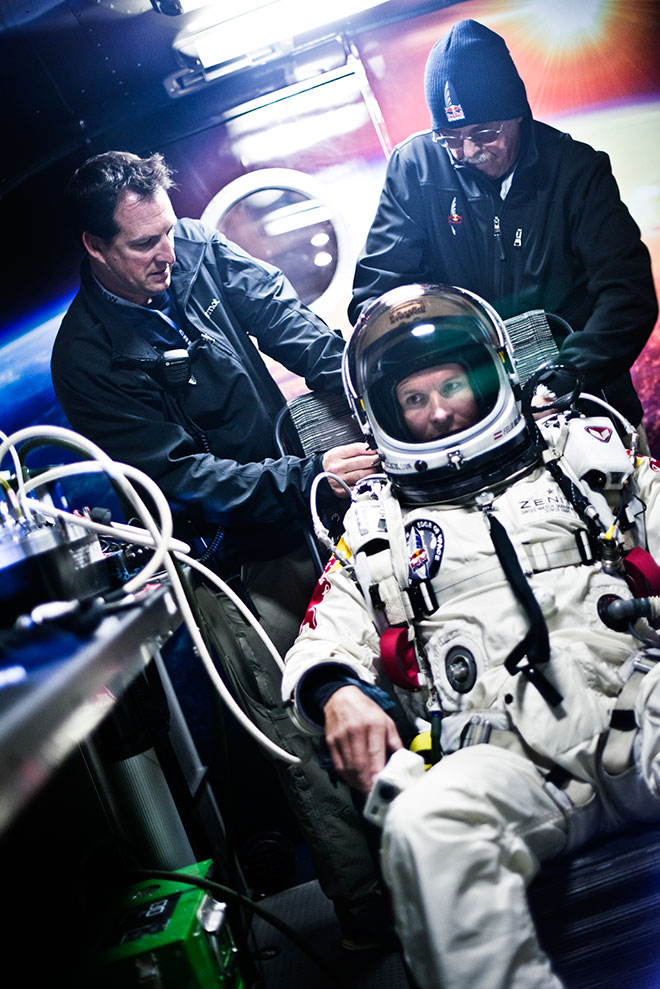 red-bull-stratos-08.jpeg