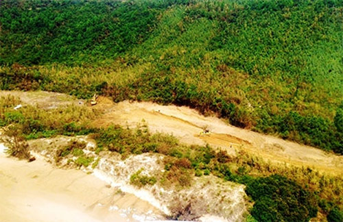Khu vực an táng chụp từ máy bay trực thăng.
