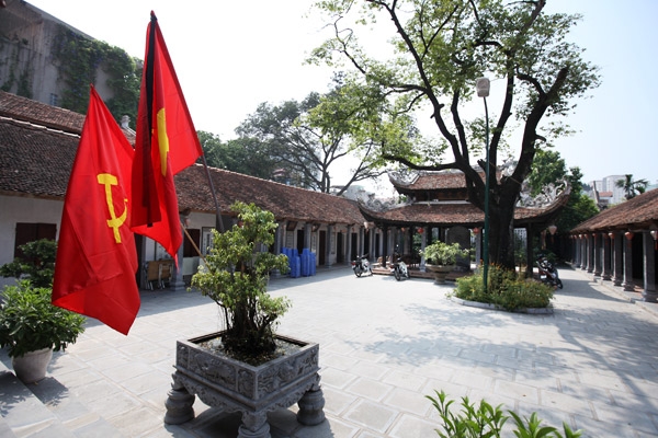 Võ Nguyên Giáp, cờ rủ
