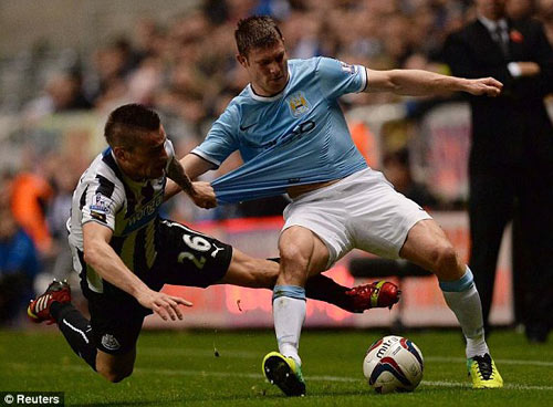 Newcastle-Man City: Choáng váng hiệp phụ - 1