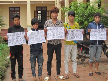 Nhóm thanh niên hung hãn, chém người vô cớ