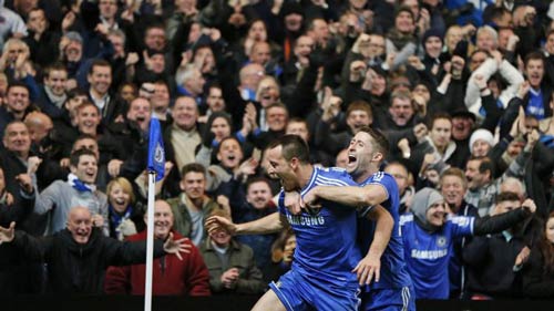 Chelsea-Southampton: Cặp trung vệ lập công