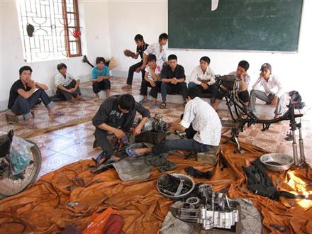 Tạo sinh kế bền vững cho thanh niên dân tộc thiểu số
