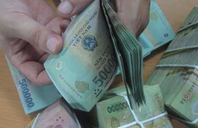Ngã ngửa với lương 'sếp' tập đoàn Nhà nước