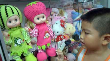 Chất độc trong búp bê Trung Quốc gây hại não, vô sinh