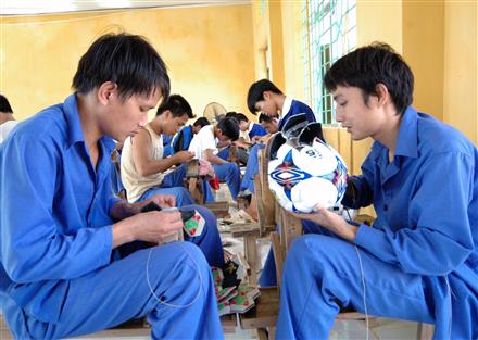 Điều kiện giảm thời hạn cai nghiện bắt buộc