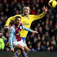 Aston Villa - Arsenal: Chiến đấu tới cùng