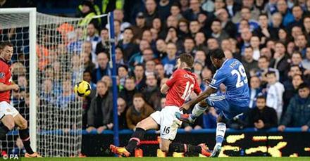 Chelsea - MU: Nhấn chìm 