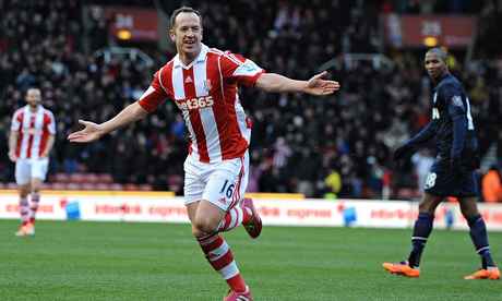 'Siêu phẩm' của Charlie Adam khiến 'quỷ đỏ' bẽ bàng