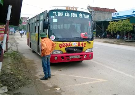 Chất lượng các tuyến xe buýt đang bị thả nổi?